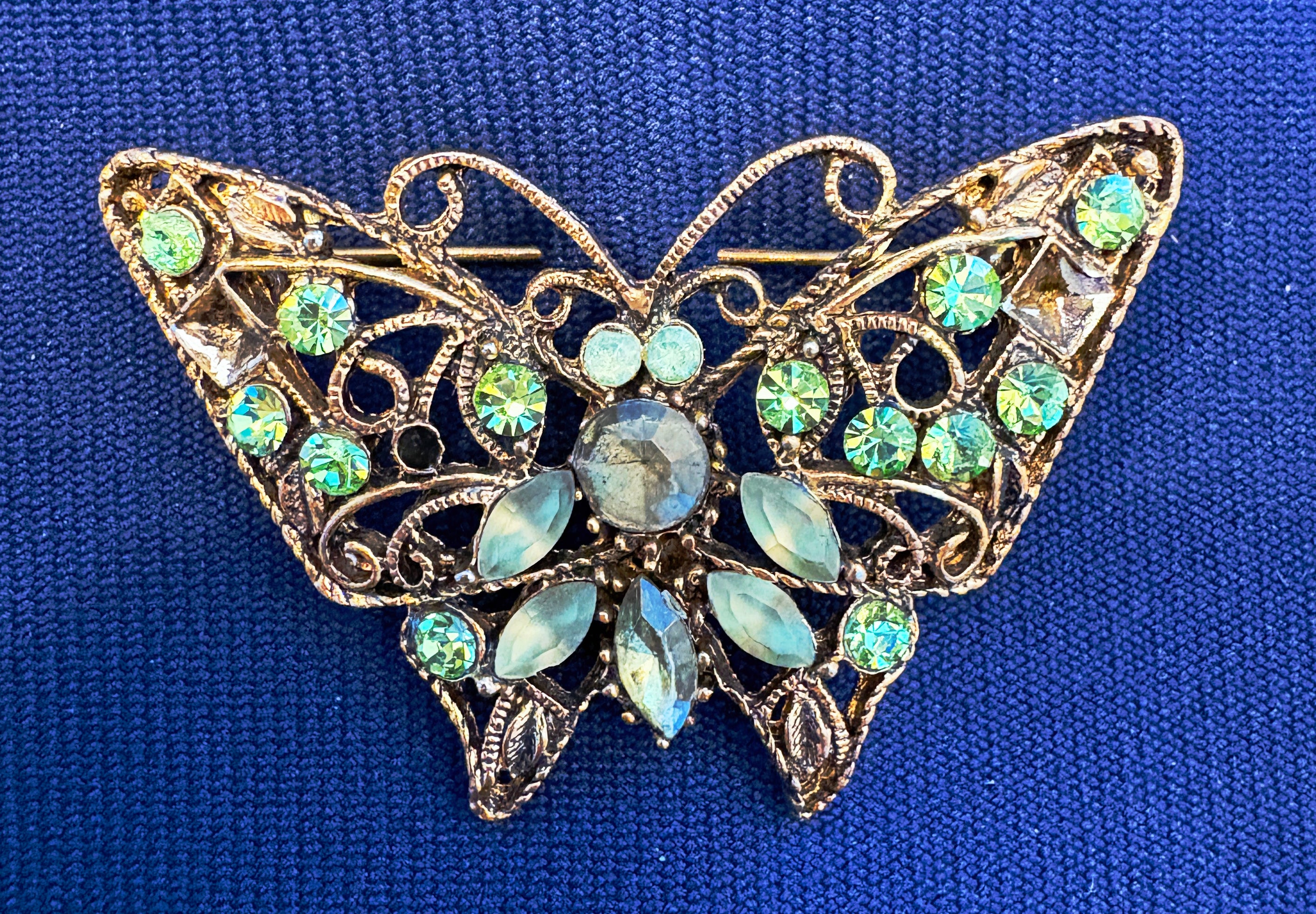 Tie with Butterflies
