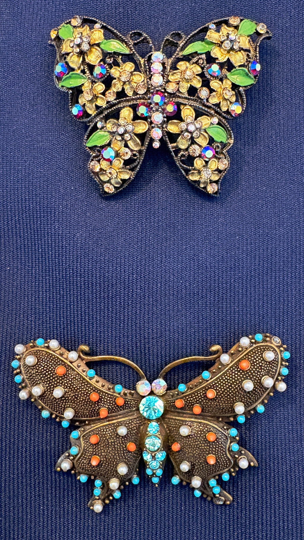 Tie with Butterflies