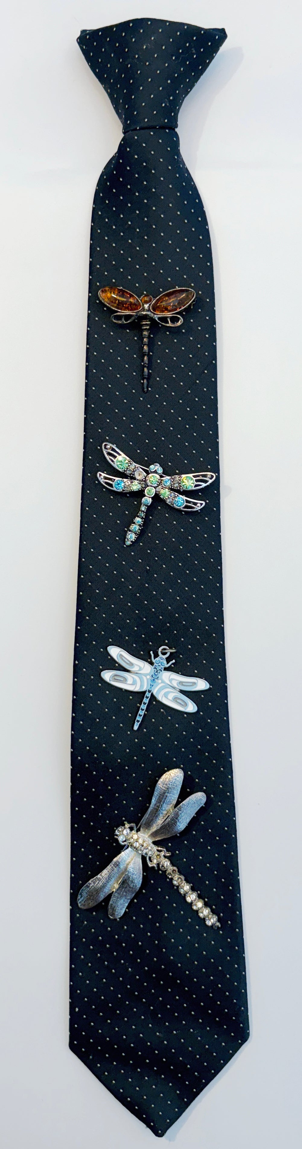 Tie with Dragonflies