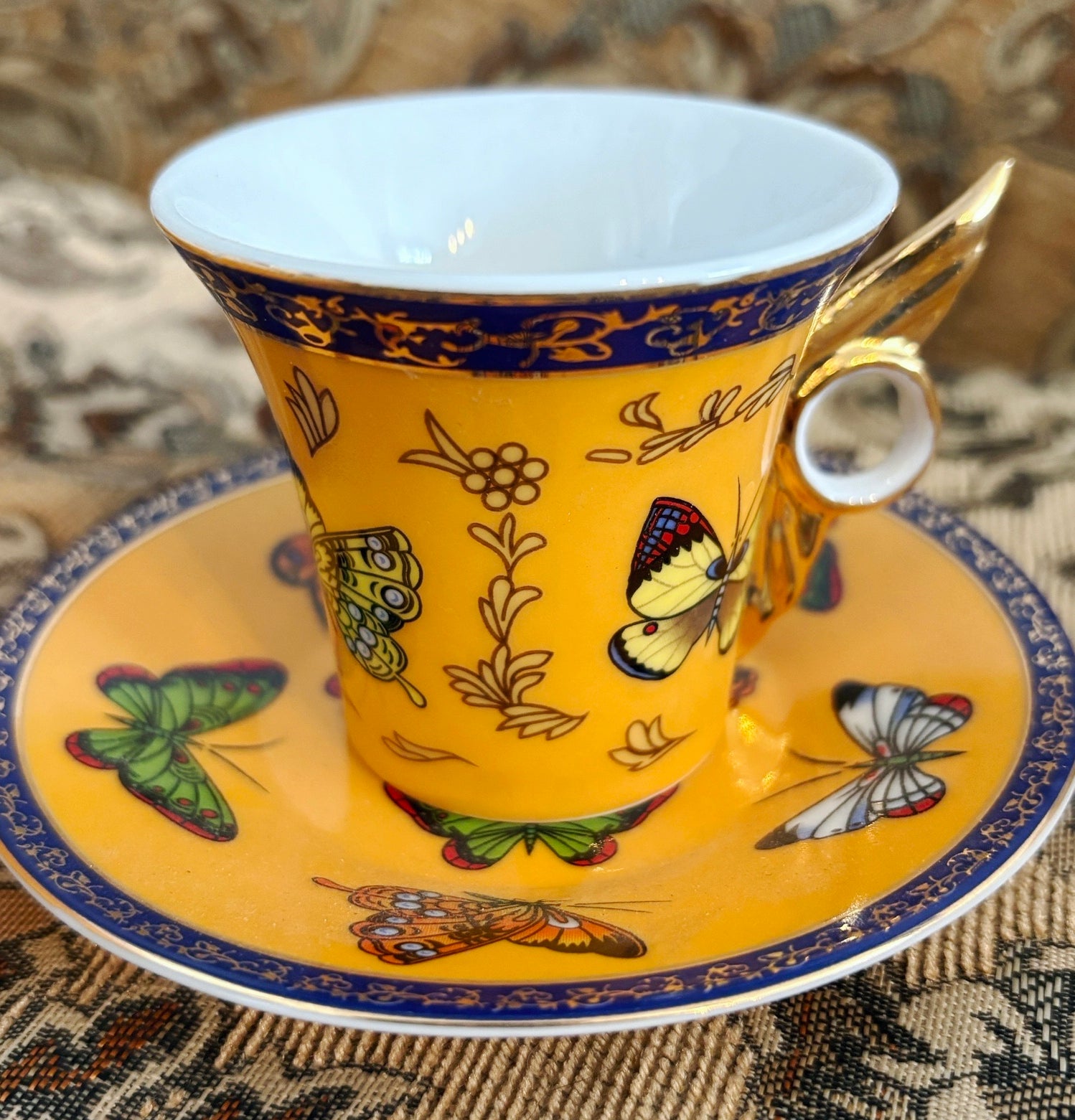 Classic Coffee Tea Butterfly Set Of 6 Espresso Cups and Plates