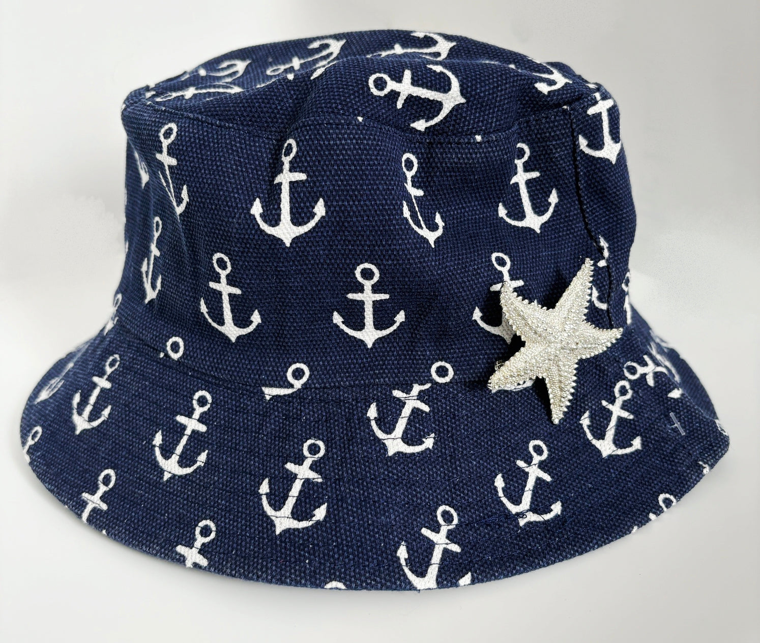 Ocean Reversible Bucket Hat with Starfish Brooch