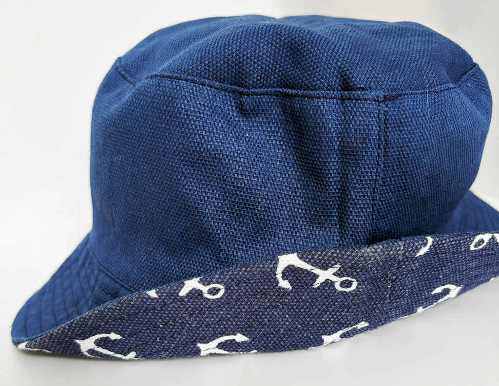Ocean Reversible Bucket Hat with Starfish Brooch