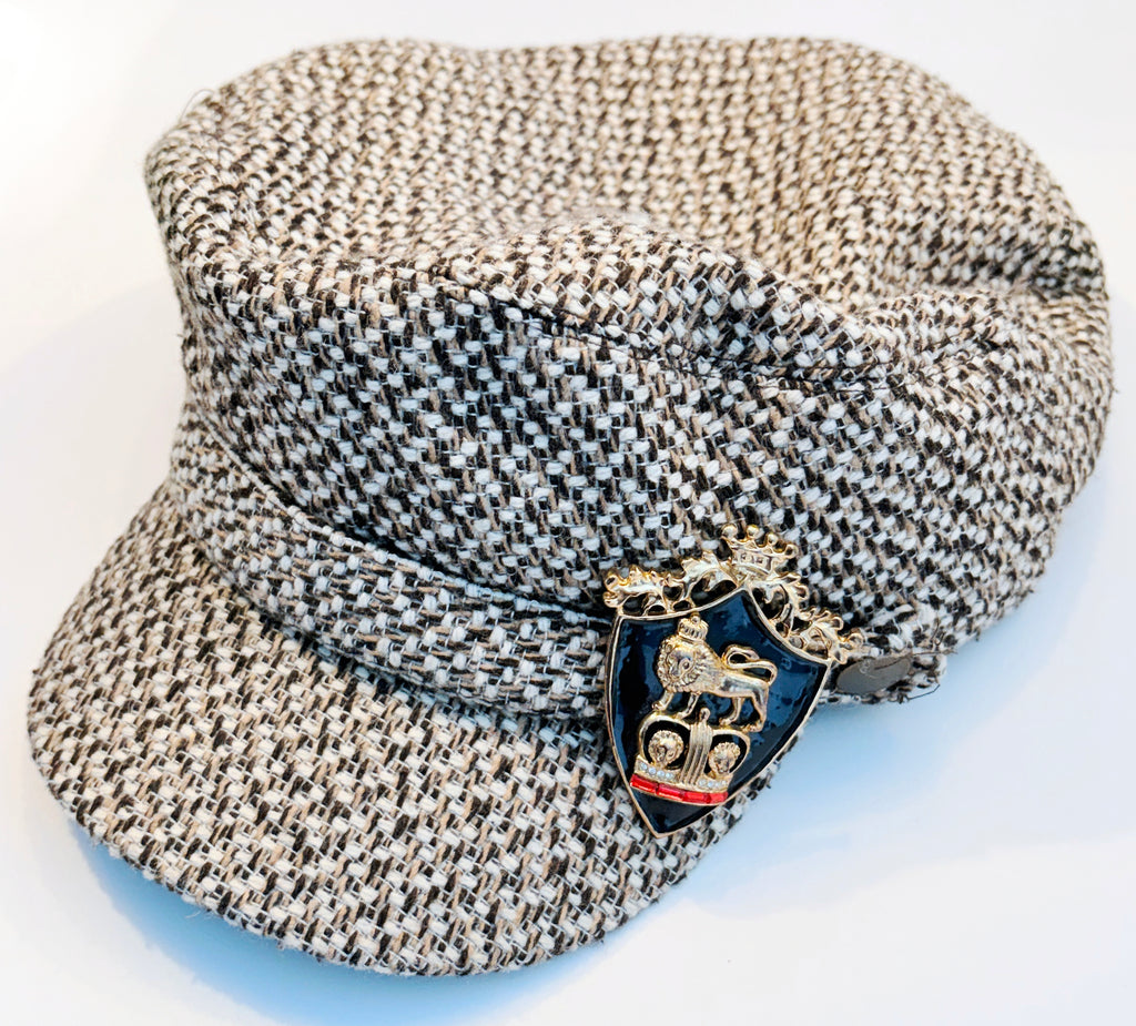 Tweed Newsboy Cap with Brooch