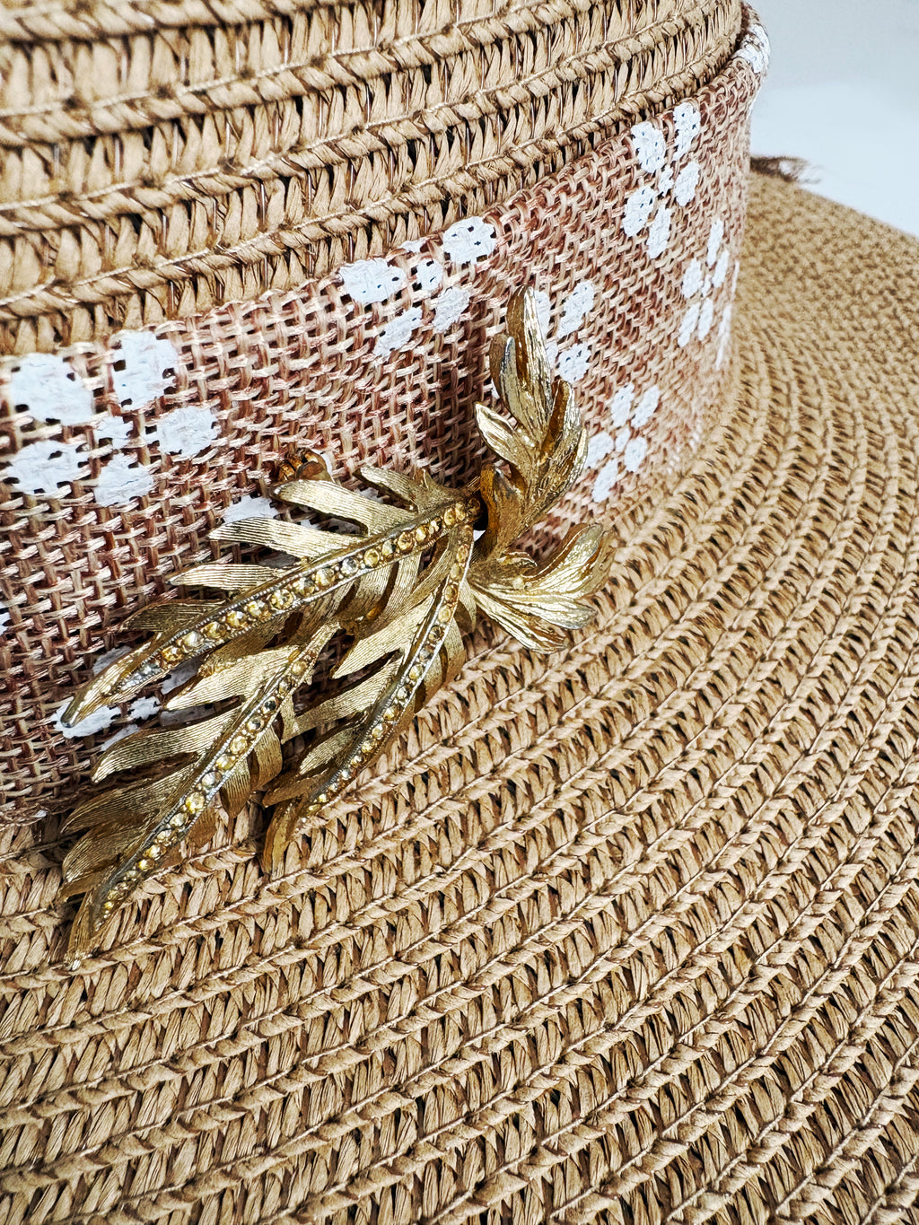 Straw Sun Hat with Brooch and Bow